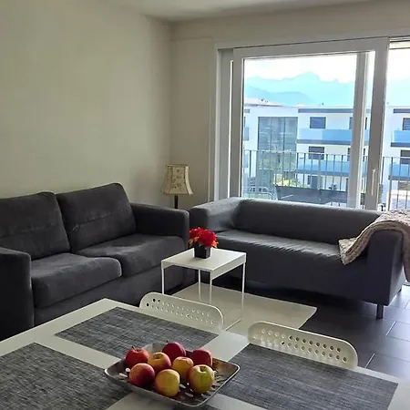 Apartmán Entier 85m2, 2 Chambres, 2 Salles De Bain, Salon, Cuisine Entierement Equipee, Au Bouveret Port-Valais